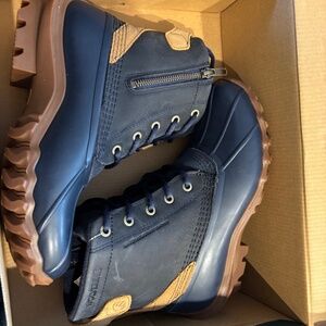 Wolverine torrent waterproof boots size 8